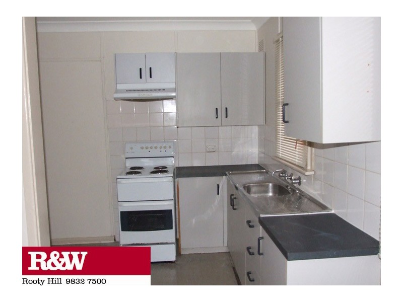 10 CATO PLACE, Blackett NSW 2770