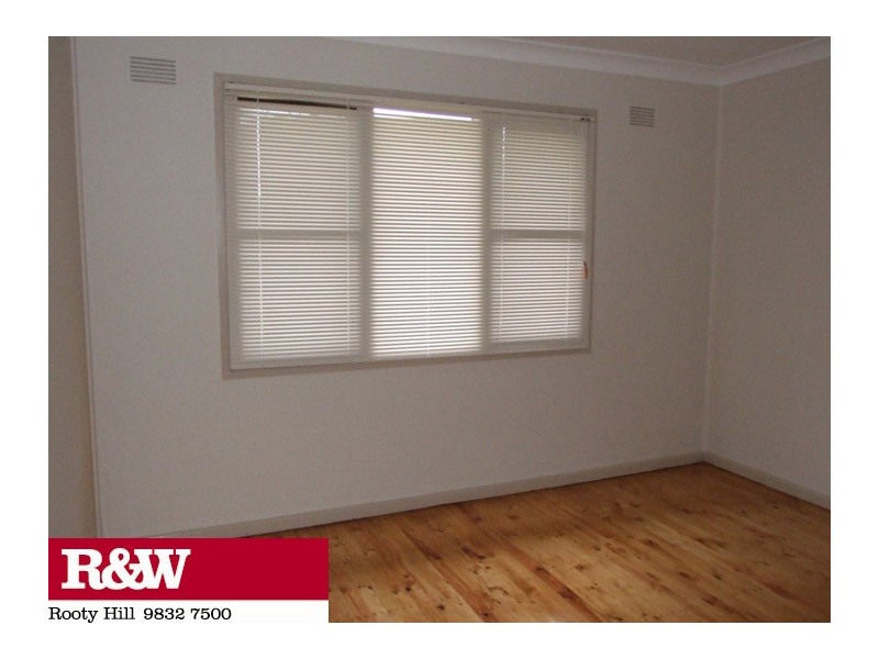 10 CATO PLACE, Blackett NSW 2770