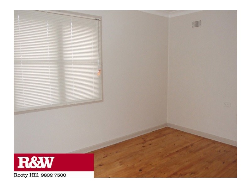 10 CATO PLACE, Blackett NSW 2770