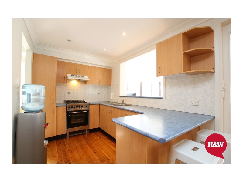 26 Shadlow Crescent, St Clair NSW 2759