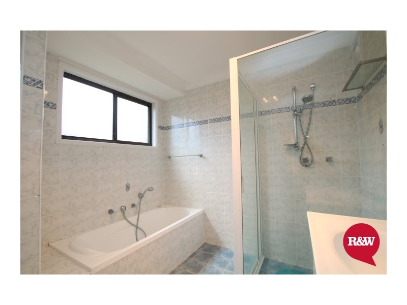 26 Shadlow Crescent, St Clair NSW 2759