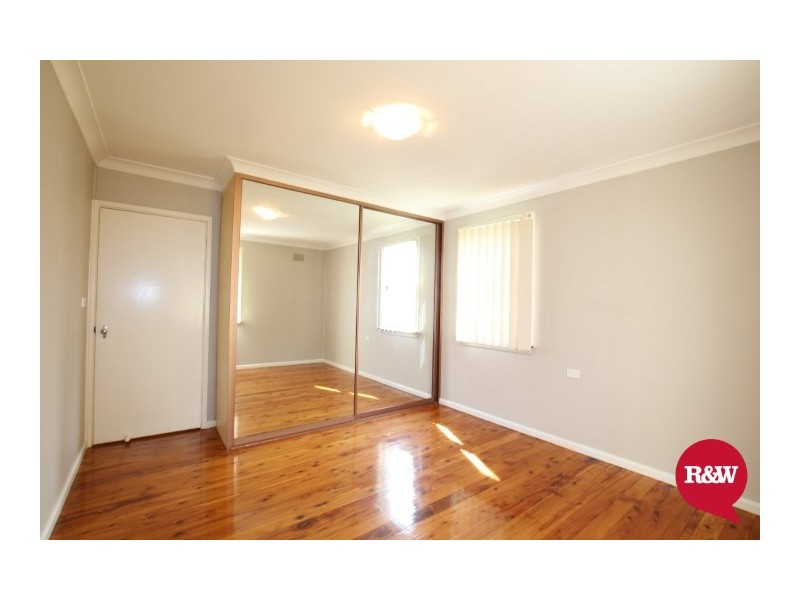 20 Melanesia Avenue, Lethbridge Park NSW 2770