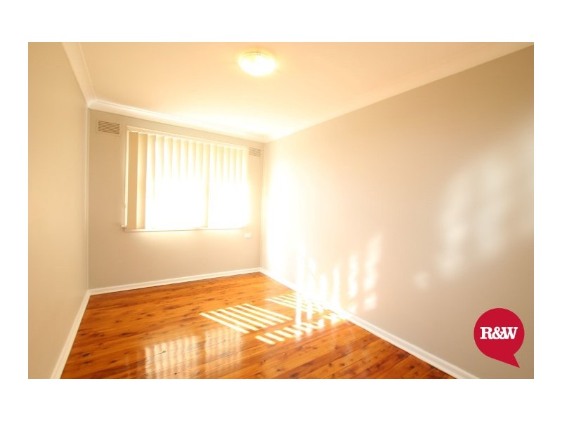 20 Melanesia Avenue, Lethbridge Park NSW 2770