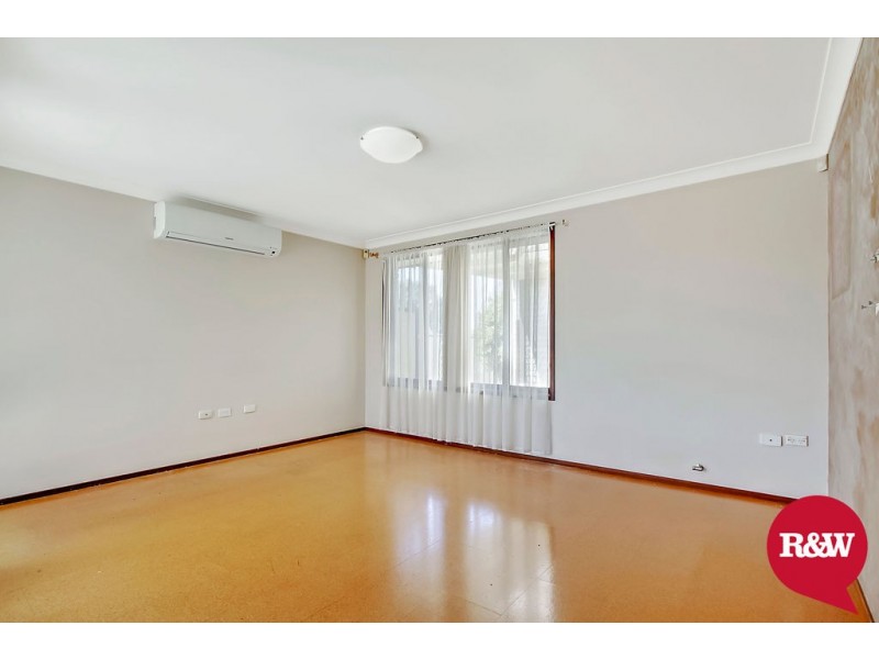 36 Kirsty Crescent, Hassall Grove NSW 2761