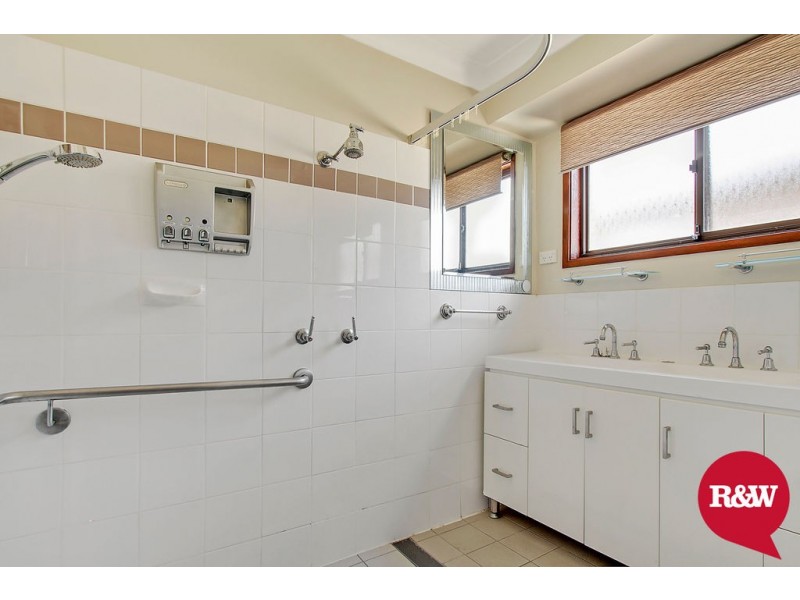 36 Kirsty Crescent, Hassall Grove NSW 2761