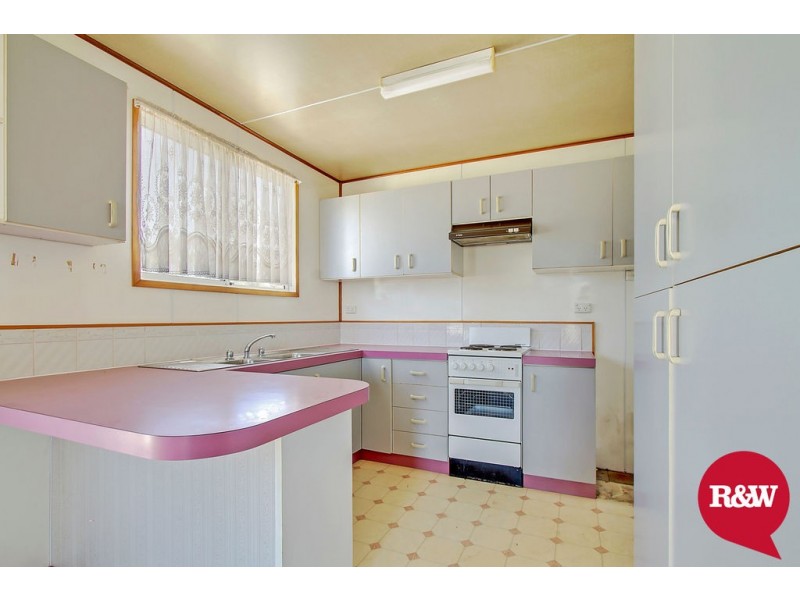 36 Kirsty Crescent, Hassall Grove NSW 2761