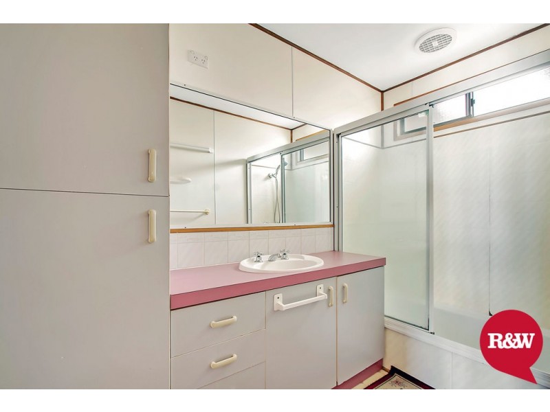 36 Kirsty Crescent, Hassall Grove NSW 2761