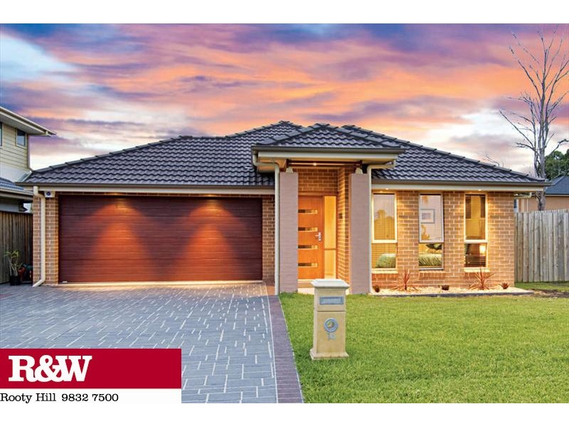 14 CHILTON AVENUE, Oakhurst NSW 2761