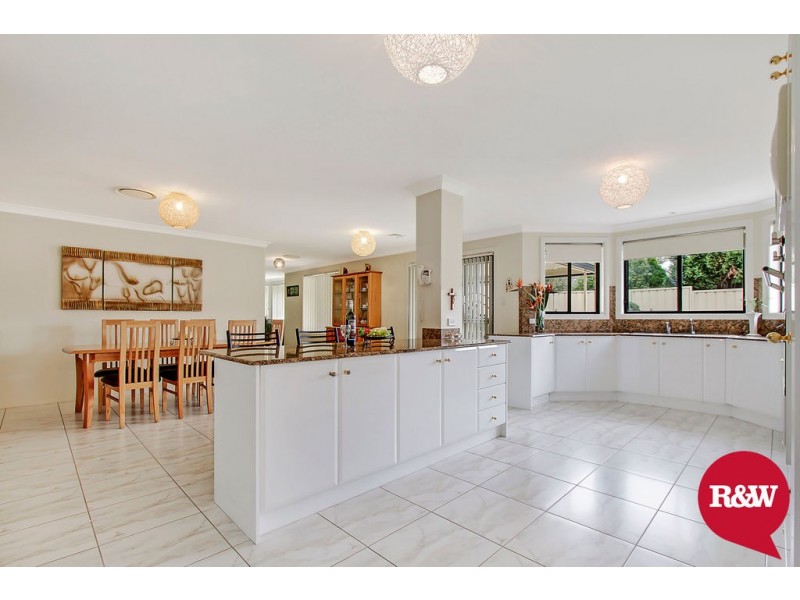 29 Coowarra Drive, St Clair NSW 2759