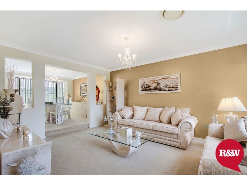 29 Coowarra Drive, St Clair NSW 2759