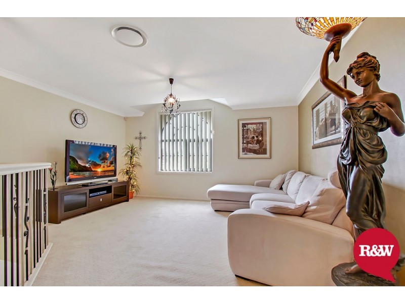 29 Coowarra Drive, St Clair NSW 2759