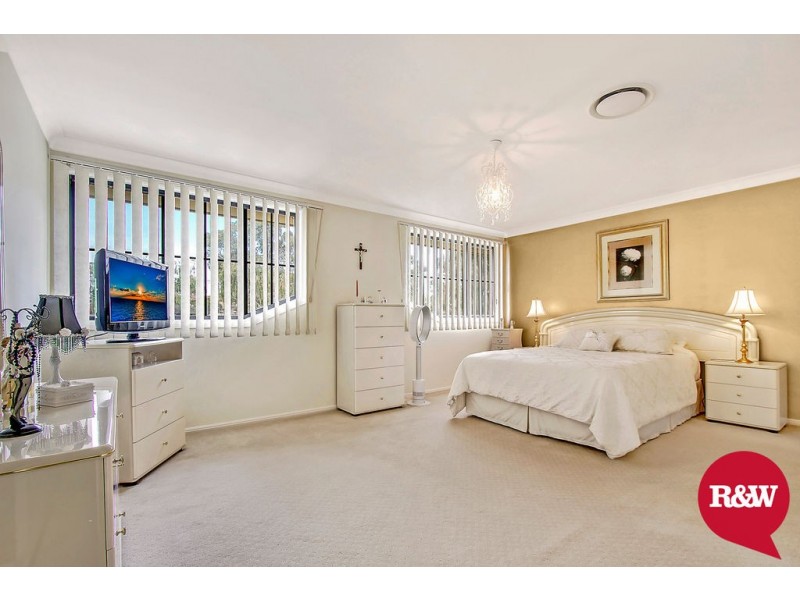 29 Coowarra Drive, St Clair NSW 2759