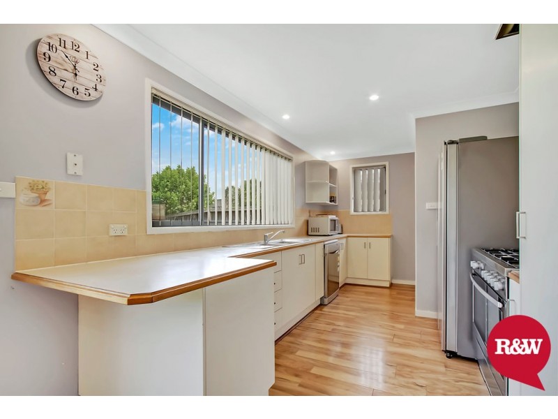 10 Redgum Circuit, Glendenning NSW 2761