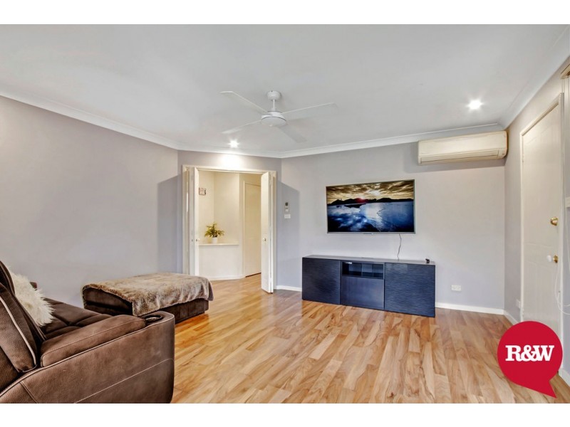 10 Redgum Circuit, Glendenning NSW 2761