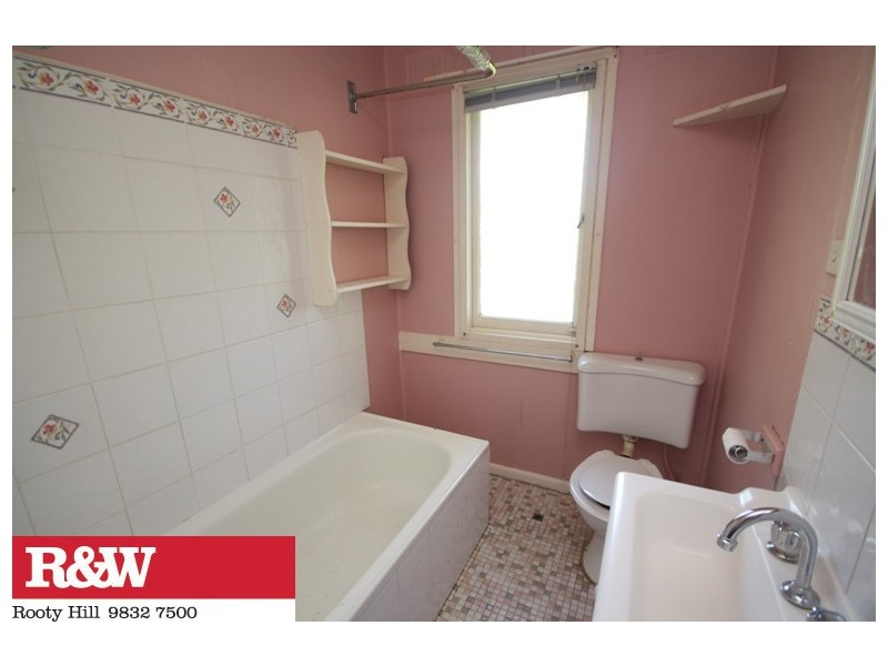 21 TAPIOLA AVENUE, Hebersham NSW 2770