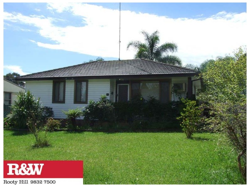38 WAIKANDA CRESCENT, Whalan NSW 2770