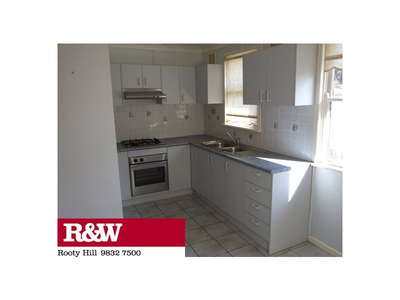 38 WAIKANDA CRESCENT, Whalan NSW 2770