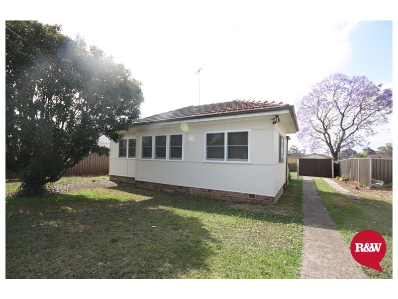 5 Omaroo Avenue, Doonside NSW 2767