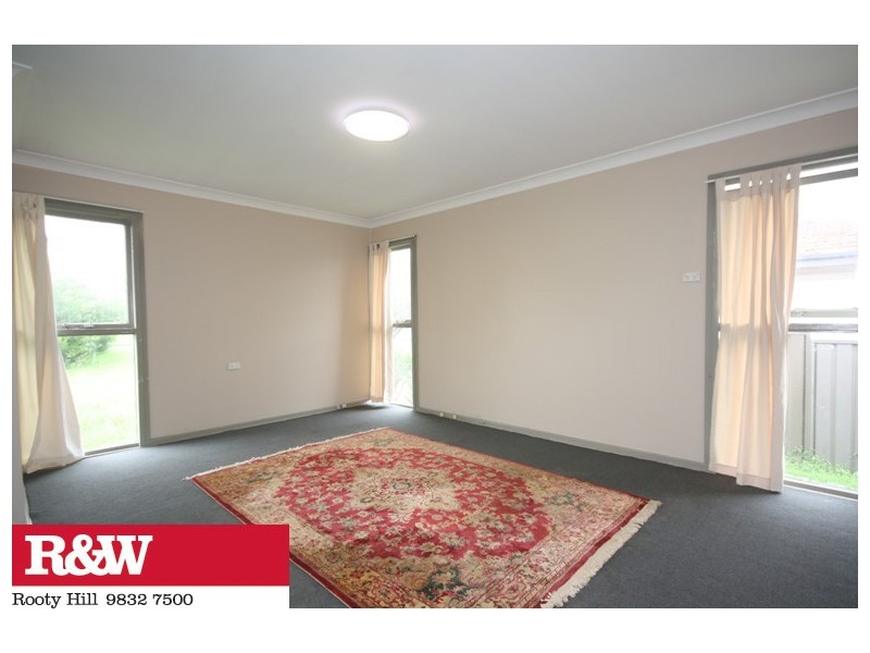 6 PINANG AVENUE, Whalan NSW 2770
