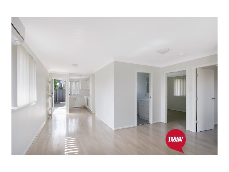 244A Banks Drive, St Clair NSW 2759