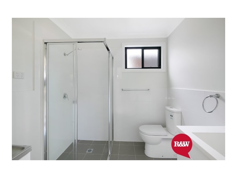 244A Banks Drive, St Clair NSW 2759