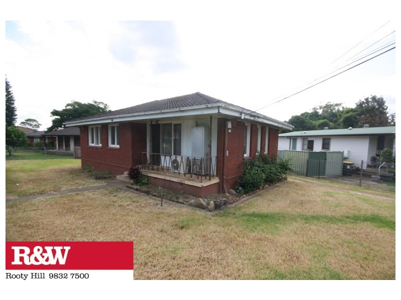 8 SOUTER PLACE, Hebersham NSW 2770