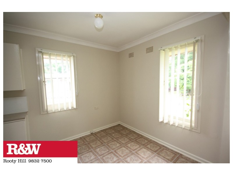 8 SOUTER PLACE, Hebersham NSW 2770