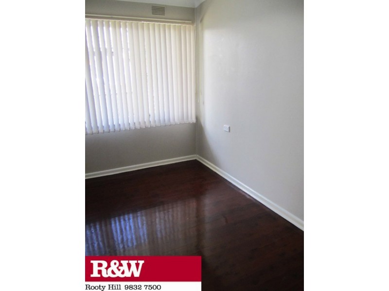 12 ROTORUA STREET, Lethbridge Park NSW 2770