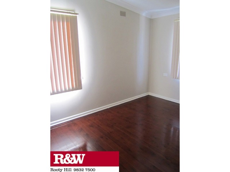 12 ROTORUA STREET, Lethbridge Park NSW 2770