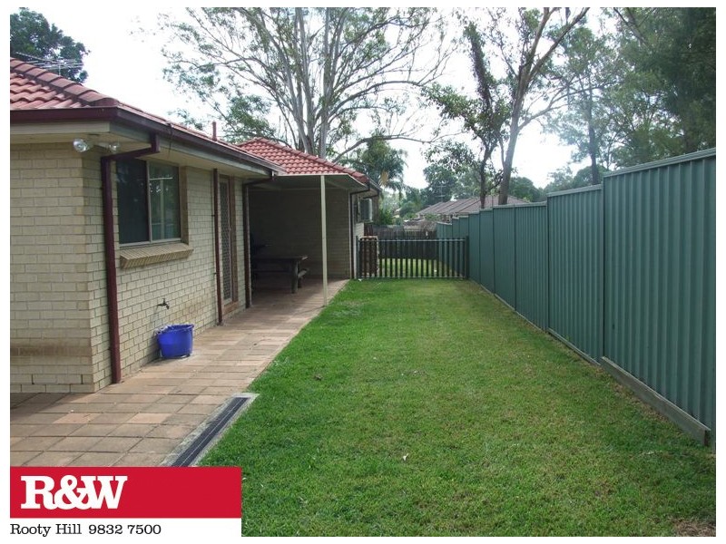 36 MANIFOLD ROAD, Blackett NSW 2770