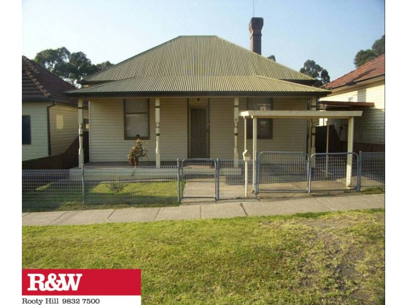 31 CLIFTON STREET, Blacktown NSW 2148