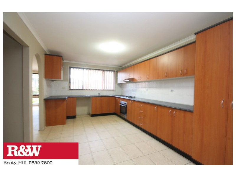 18 KERWIN CIRCUIT, Hebersham NSW 2770