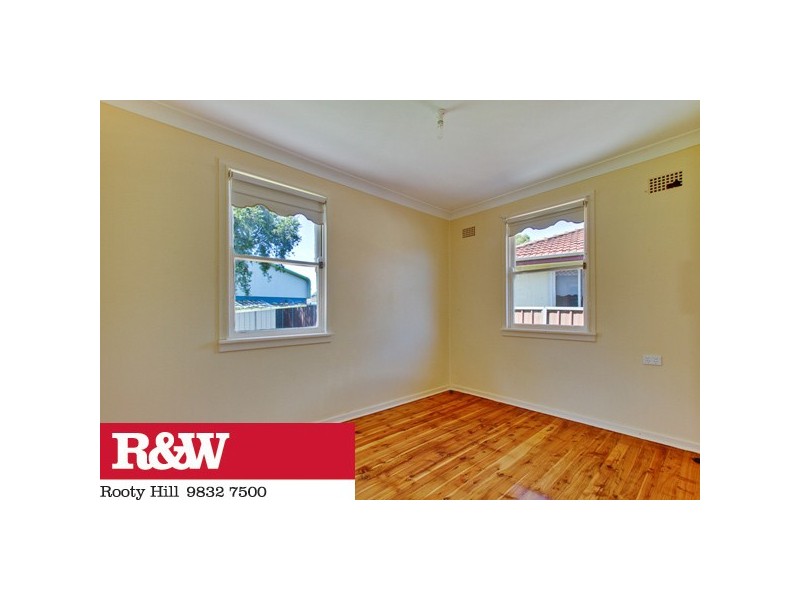 9 MENDELSSOHN AVENUE, Emerton NSW 2770