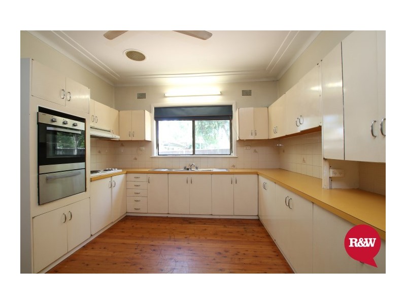 48 Barry Street, Cambridge Park NSW 2747