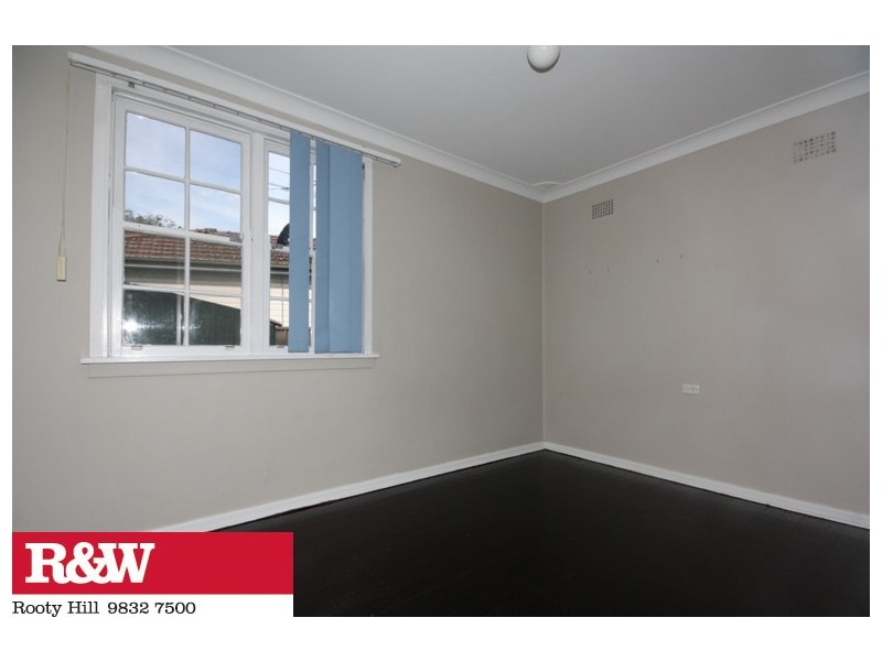 11 AMUNDSEN STREET, Tregear NSW 2770