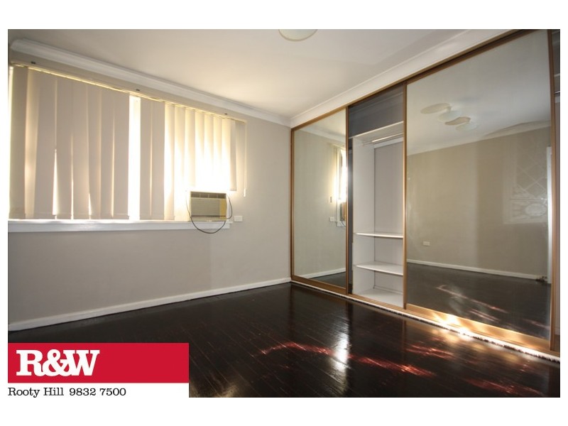 11 AMUNDSEN STREET, Tregear NSW 2770