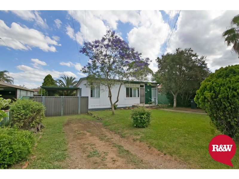 24 Guildford Road, Cambridge Park NSW 2747