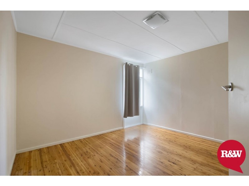 24 Guildford Road, Cambridge Park NSW 2747