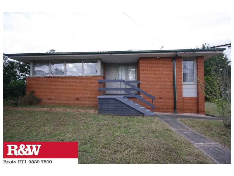 32 KOOMOOLOO CRESCENT, Shalvey NSW 2770