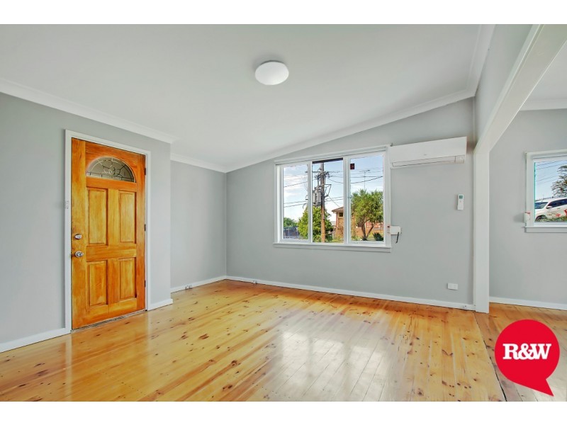 24 Petersen Crescent, Tregear NSW 2770