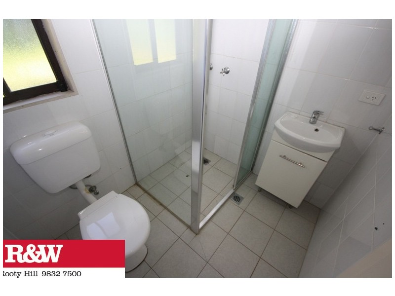 9 MELBOURNE STREET, Oxley Park NSW 2760