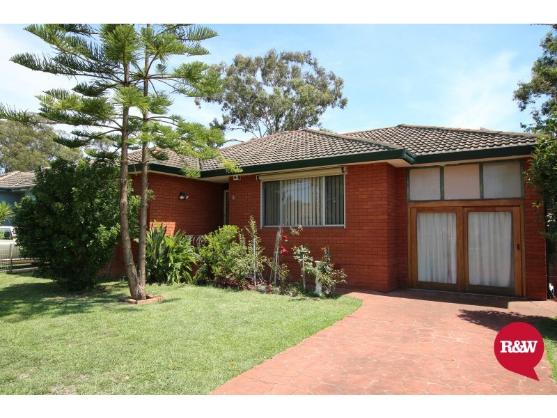 8 Wattle Place, Rooty Hill NSW 2766