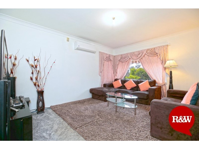 2 Labrador Street, Rooty Hill NSW 2766