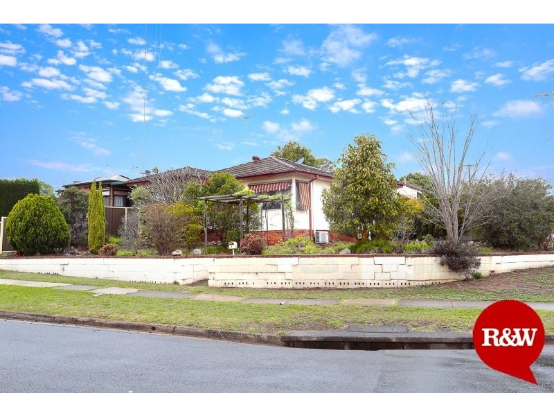 2 Labrador Street, Rooty Hill NSW 2766