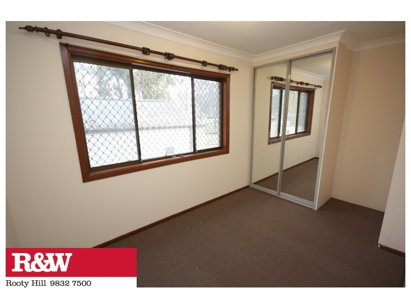 33  CHEVIOT PLACE, Mount Druitt NSW 2770