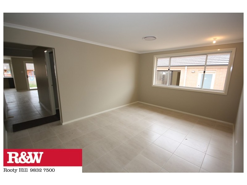 6 EDENGROVE CIRCUIT, Rooty Hill NSW 2766