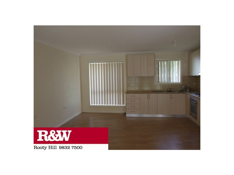 10 MANDOO DRIVE, Doonside NSW 2767