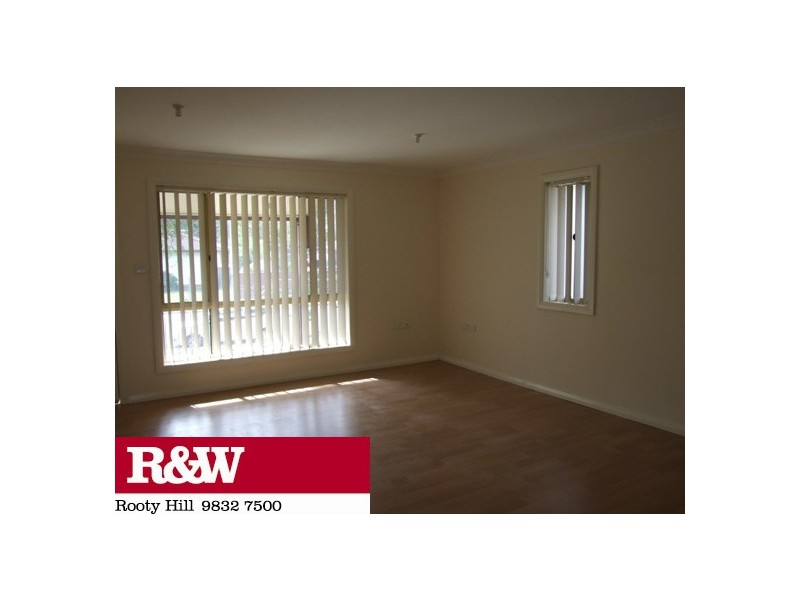 10 MANDOO DRIVE, Doonside NSW 2767