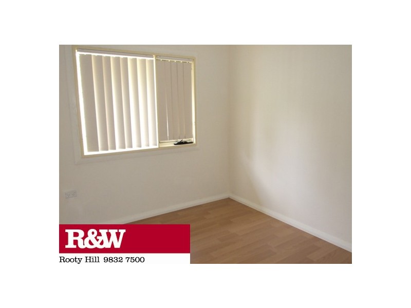 10 MANDOO DRIVE, Doonside NSW 2767
