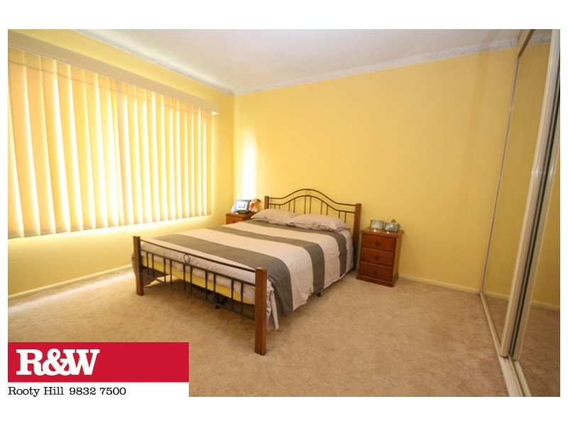 2/52 SADDINGTON STEET, St Marys NSW 2760